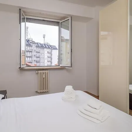 Keys Of Italy - Rembrandt 9 Cozy * Milan